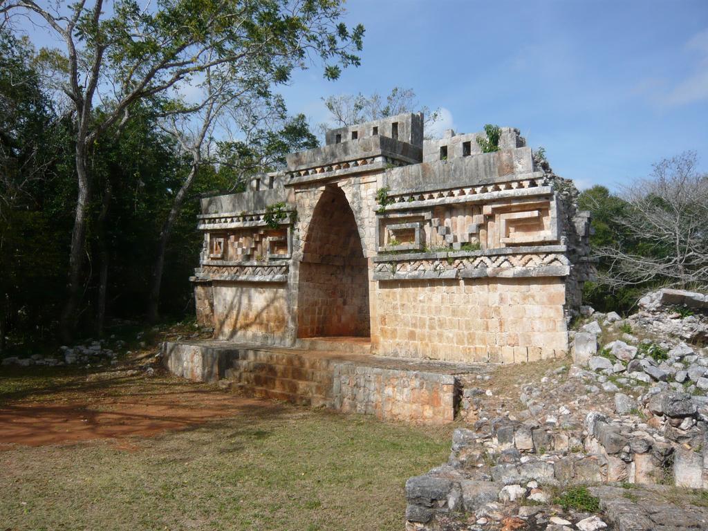 The Lodge At Uxmal Exterior photo