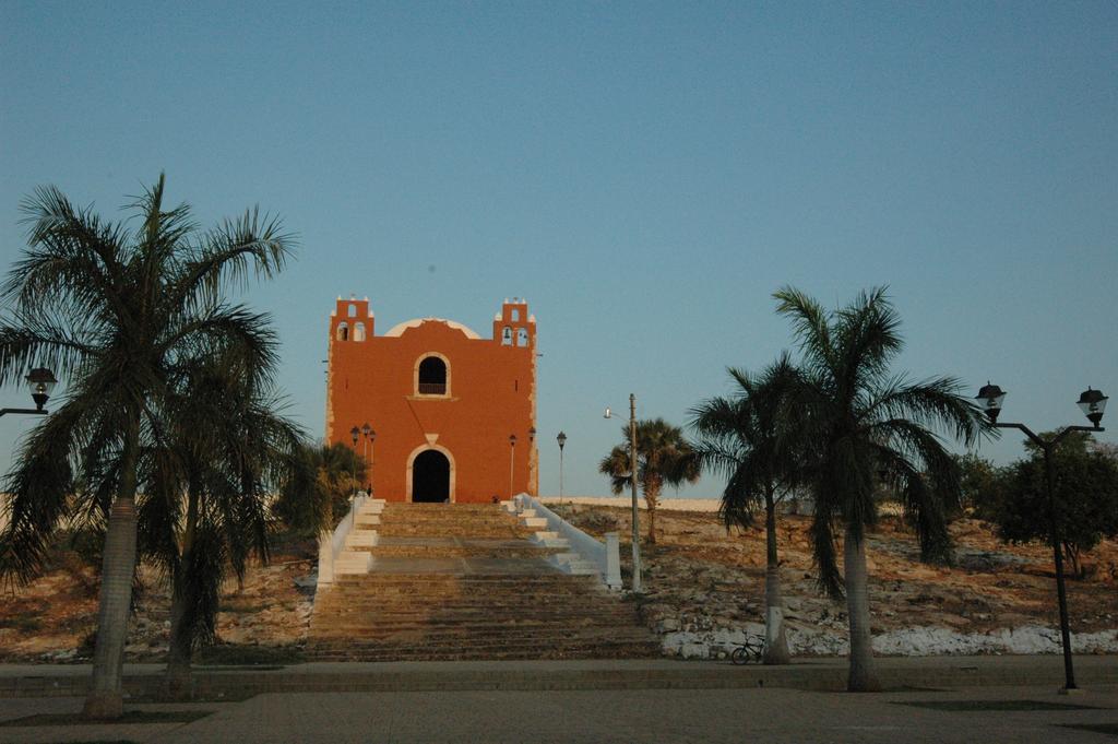 The Lodge At Uxmal Exterior photo