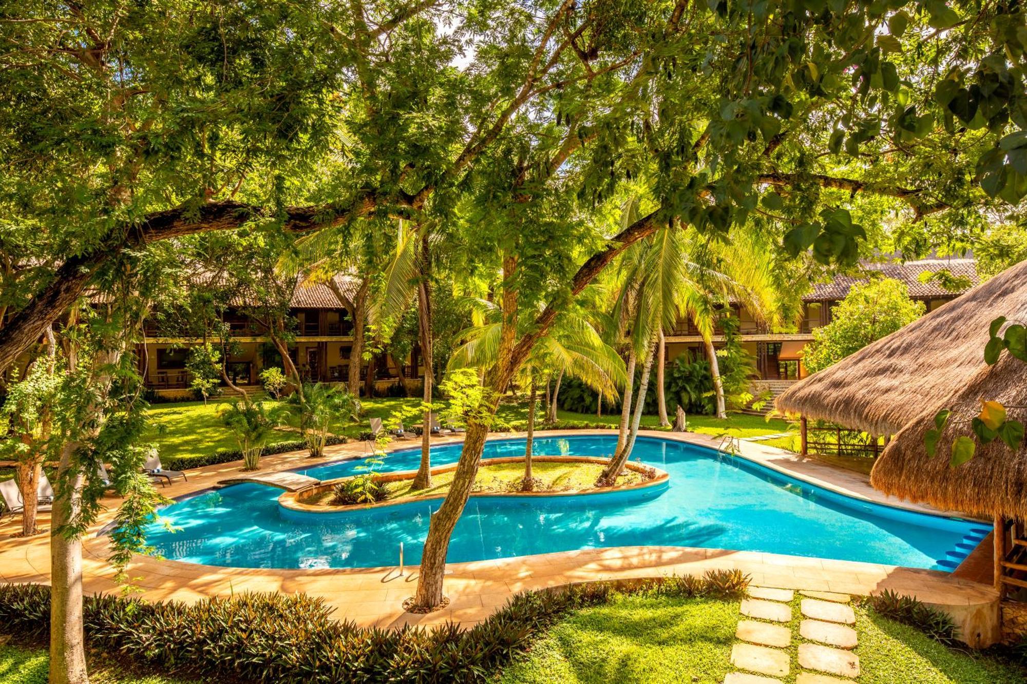 The Lodge At Uxmal Exterior photo